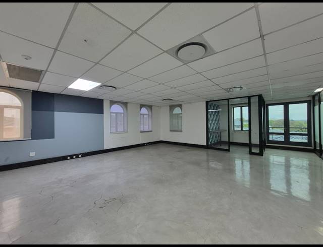 1,508M² OFFICE TO LET IN CRAIGHALL